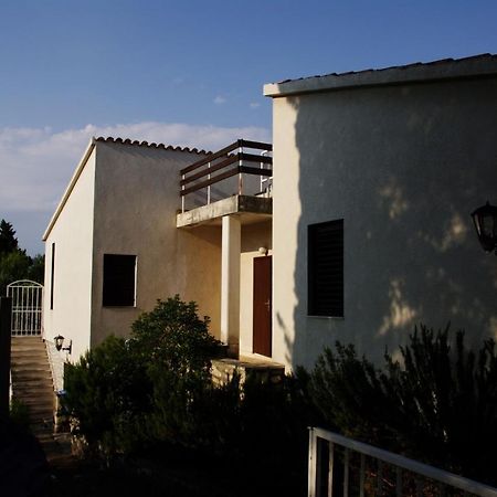 Apartamento Shambala Supetar Exterior foto